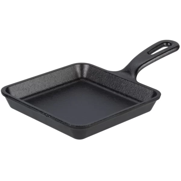 Cast iron skillet